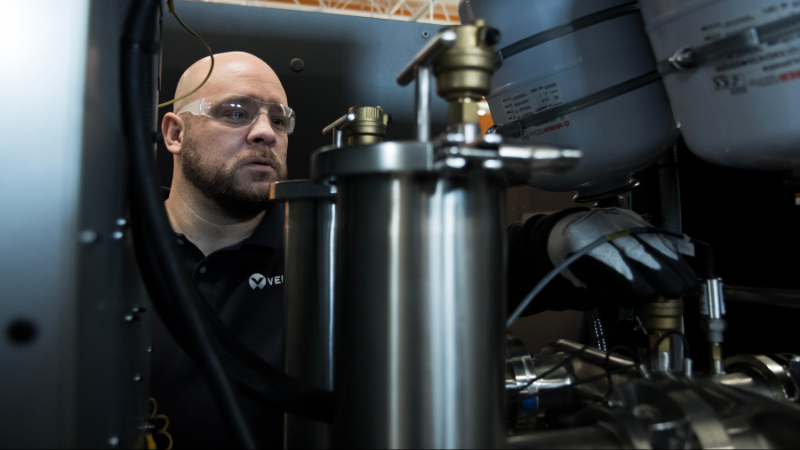 A Vertiv anuncia o lançamento global do portfólio de serviços para resfriamento líquido para dar suporte aos sistemas para aplicações de IA e computação de alta densidade Image